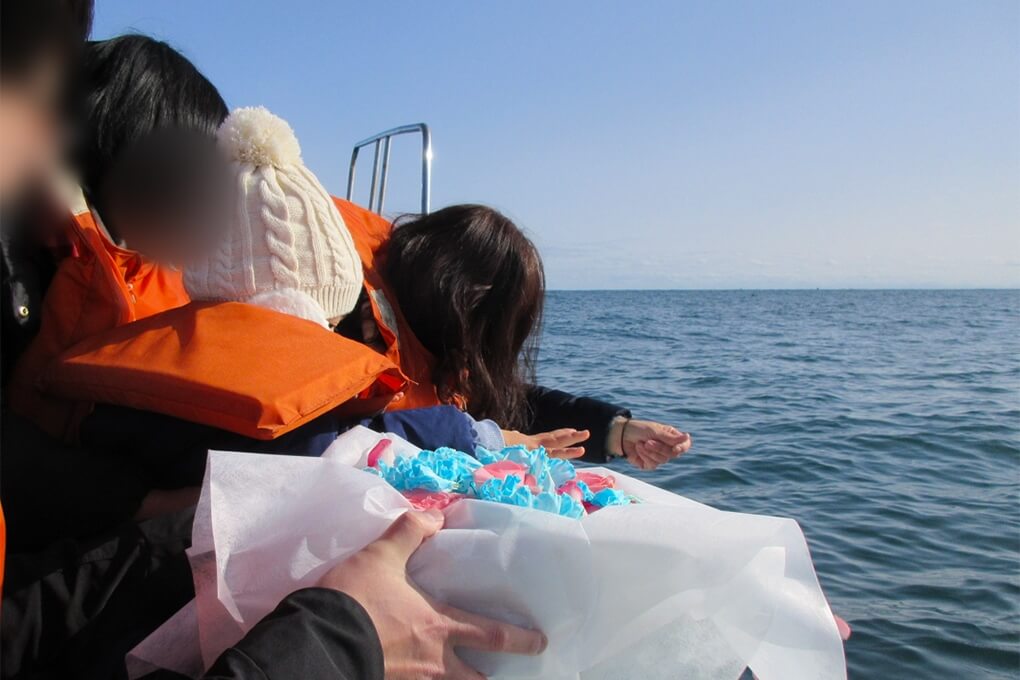 12月13日（土）那珂湊出航、鹿島灘・大洗沖で乗船散骨を行いました。
